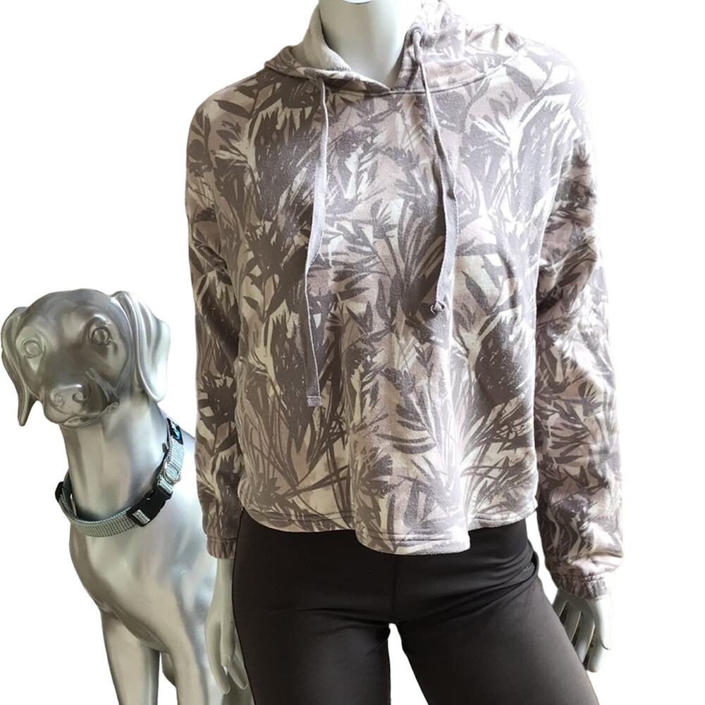 Lovestitch Leaf Print Camo Cropped Hooded Pink Gray Sweatshirt Women's Small
